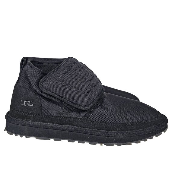 UGG Neumel 3d Alphabet Snow Boots 1110810 Black Molded Logo‎ Seal Strap Mens 12 - Picture 1 of 13